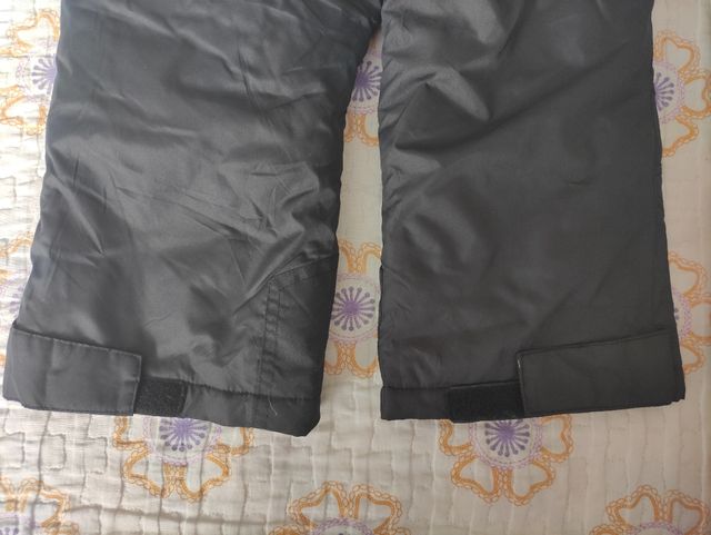 Pantalón nieve negro con tirantes talla 3