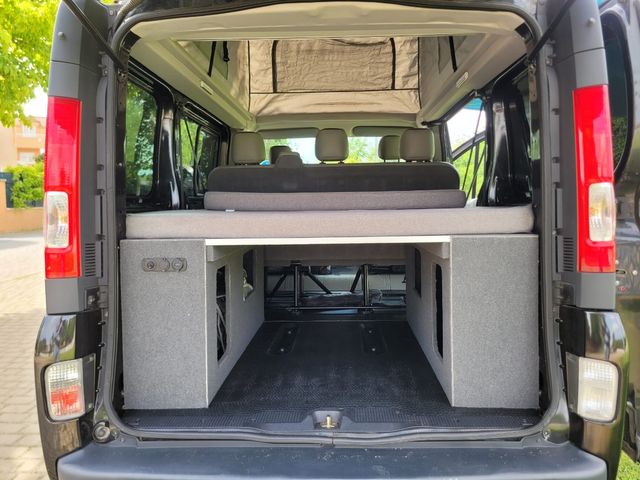 MUEBLE CAMPER RENAULT TRAFIC.