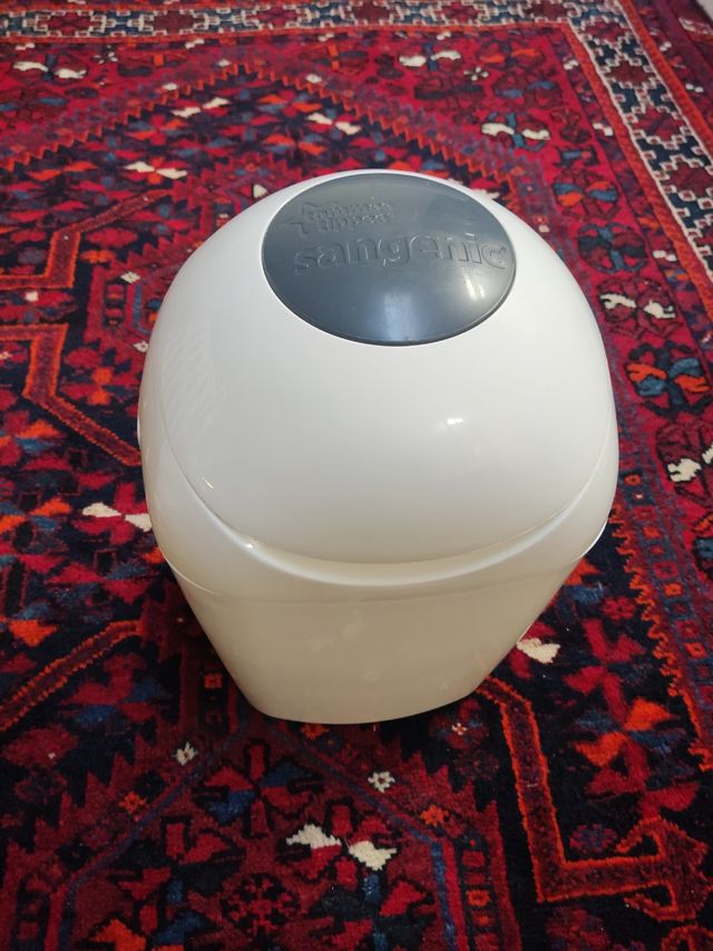 Contenedor de pañales Tommee Tippee
