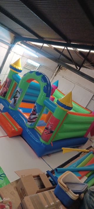 Castillos hinchables venta y reparación