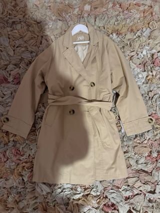 Gabardina clasica niña