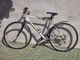 Bicicleta BH 551 