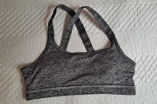 VENDO TOP DEPORTIVO DOONE TALLA S