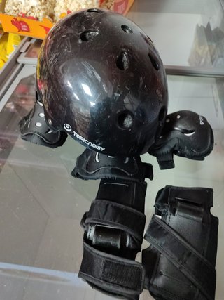 Casco con protección