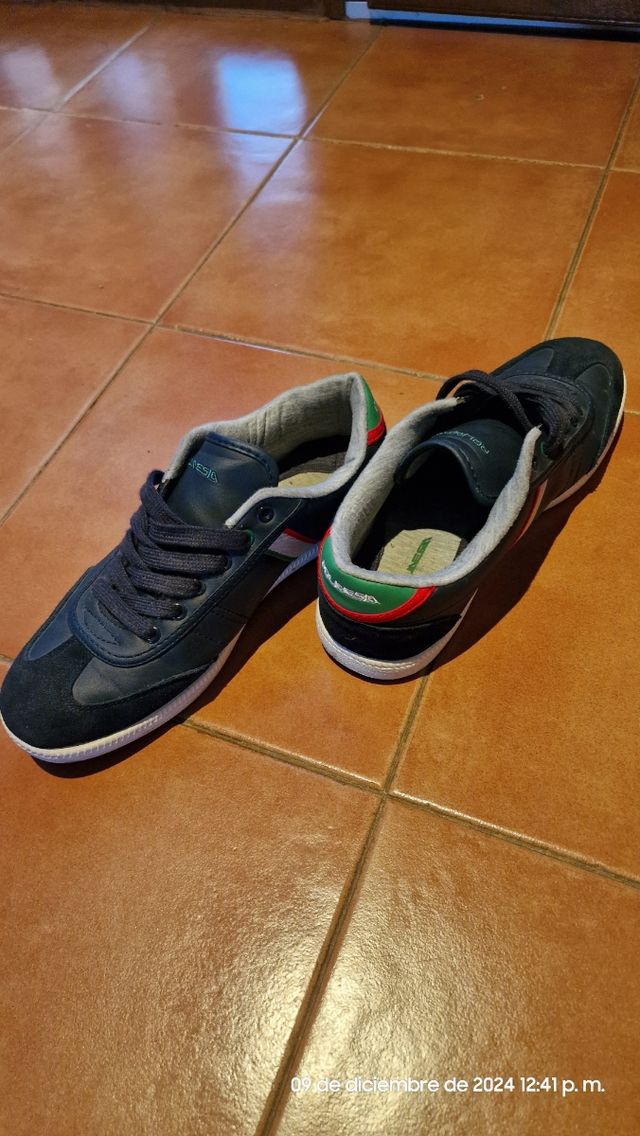 Playeros polinesia talla 42