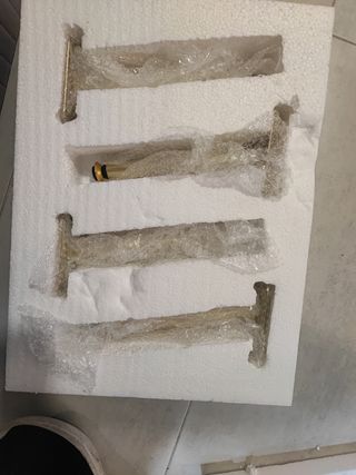 Mesita de diseño con marmol nueva