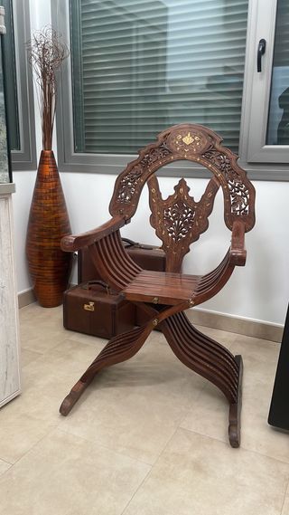 Silla de tijera antigua