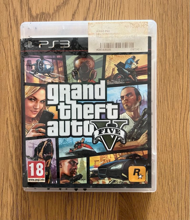 Imagen de GTA V caja en mal estado
