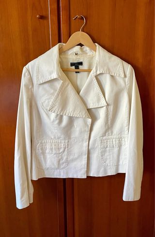 Chaqueta blanca de Mango