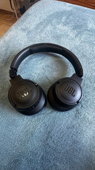 JBL Tune 710 BT