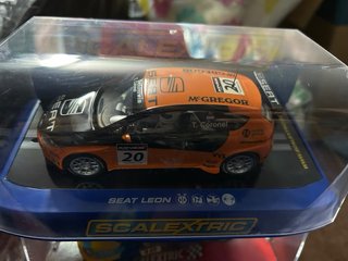 Coche Scalextric Seat León #20 Coronel