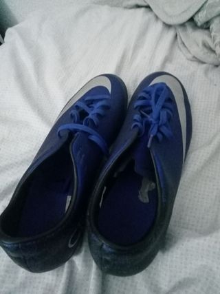Botas de fútbol 