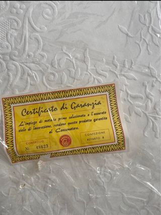 Copriletto nuovo vendo per inut