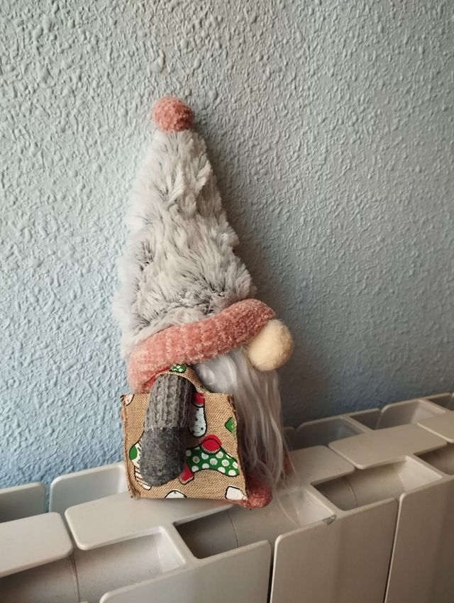 Gnonos navideños ,gnomos san Valentín.....