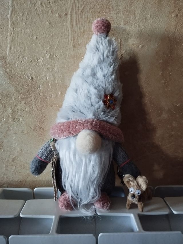 Gnonos navideños ,gnomos san Valentín.....