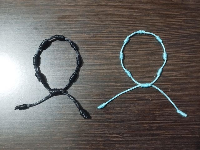 Pulseras 7 nudos y mini gnonos