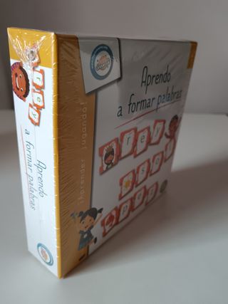 Juego educativo de formación de palabras