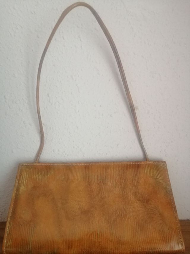 Zapatos y bolso a juego