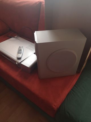 Home Cinema, lector DVD, altavoces y sub