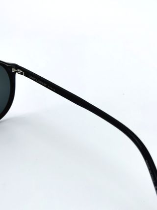 Gafas SAINT LAURENT de segunda mano.