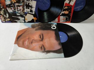 El album de Julio Iglesias Caja con 3 Discos