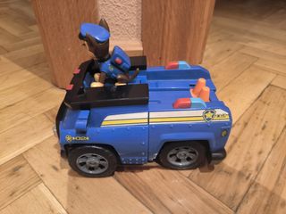 Camión la patrulla canina