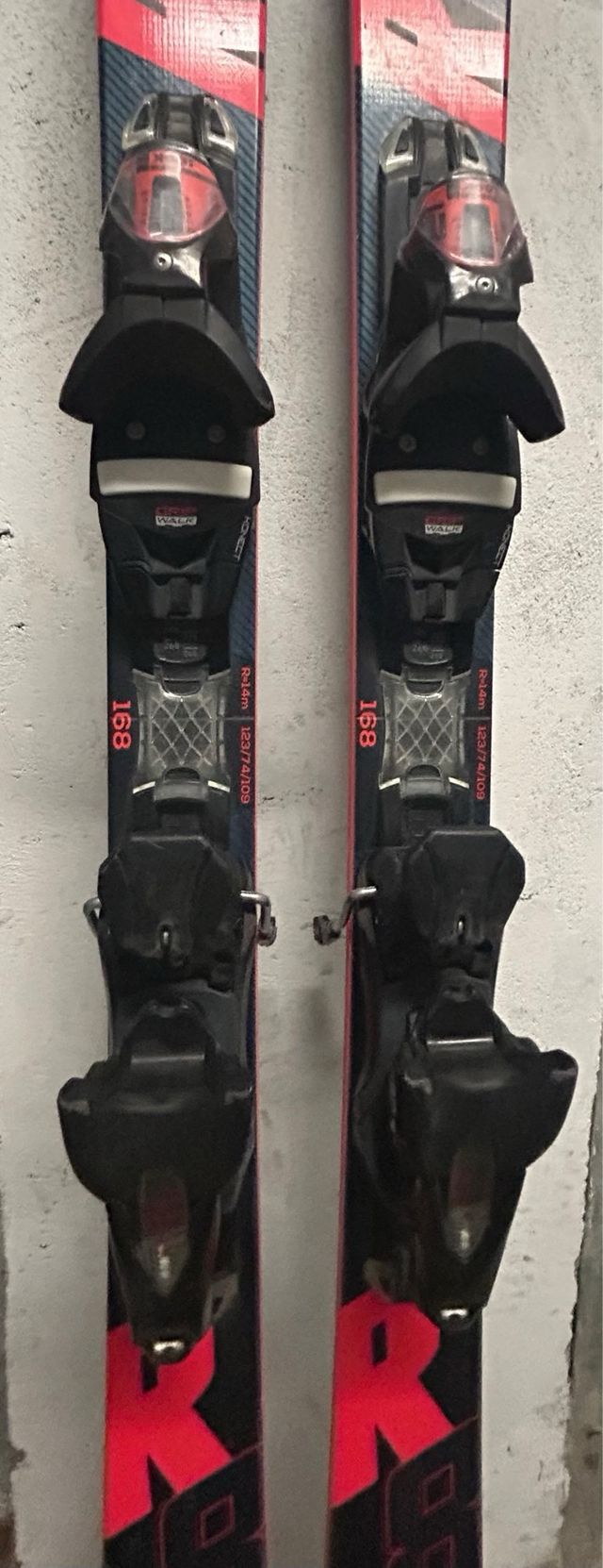 SKIS ROSIGNOL