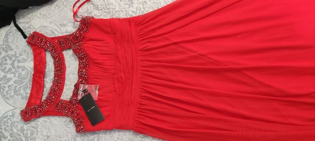 Vestido largo rojo de fiesta