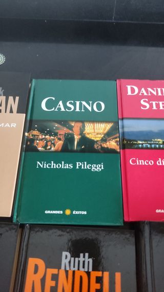 COLECCIÓN LIBROS DE PELÍCULAS
