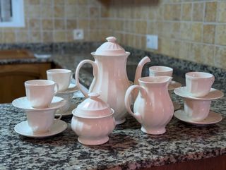 Juego de té o café de porcelana blanca