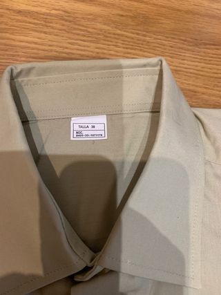 Camisa marrón caqui ejercito de tierra