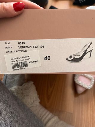Zapatos de fiesta de piel hechos en España 