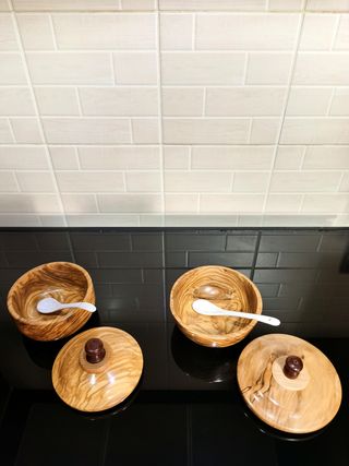 Ciotola contenitore zuccheriera in legno di ulivo