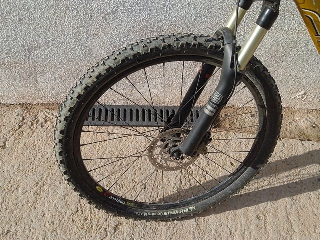 Bicicleta de montaña marca conor