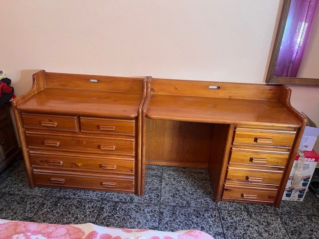 Conjunto de comoda y escritor madera