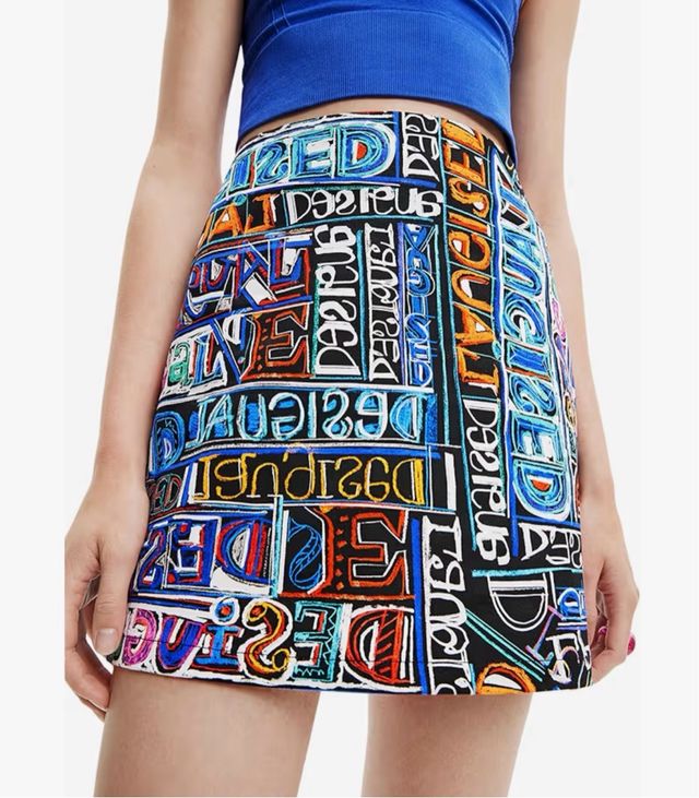 Falda mini DESIGUAL “SÚPER PRECIO”