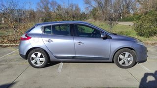 RENAULT MEGANE III FASTBACK DIESEL