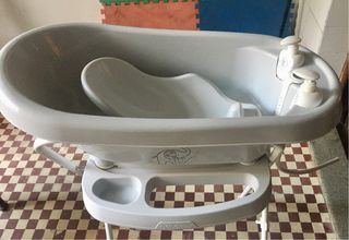 Bañera Bebe-jou de 0 meses a 20 kg.