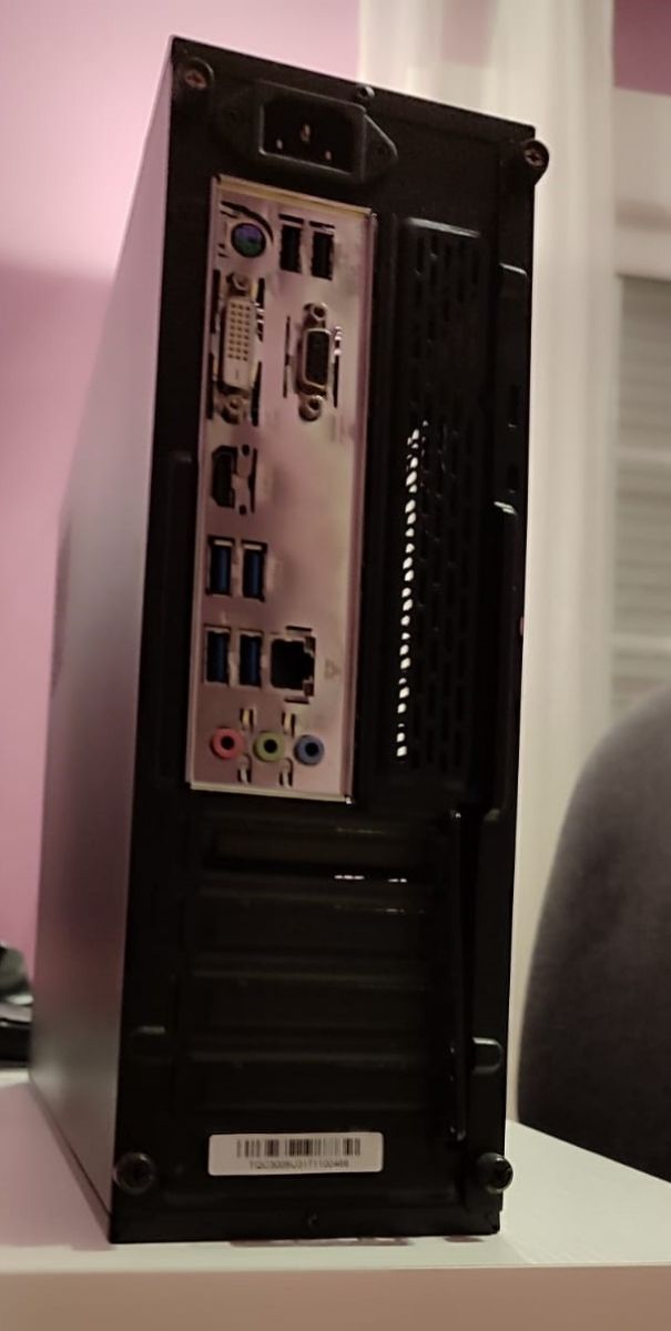 PC Slim 16Gbs RAM 128Gbs SSD con W11