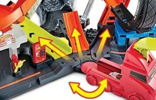 Pista Hot Wheels Gasolinera del Gorila Toxico