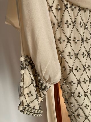 Vestido de fiesta con pedrería