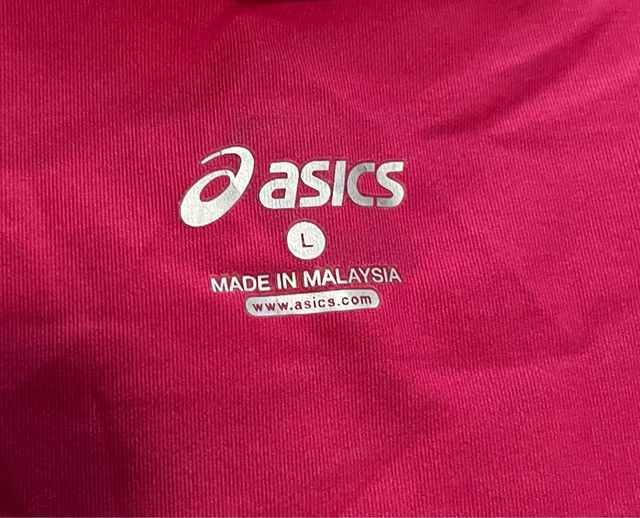 Camiseta Asics chica. 