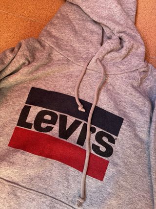 Levi’s Sudadera COMO NUEVA
