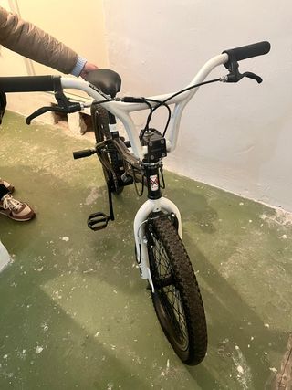 BICICLETA MONTY AUTÉNTICA