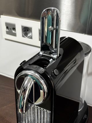 cafetera delonghi nespresso
