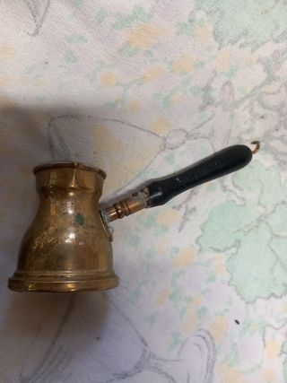 Antiche brocchette/caffettiere ottone