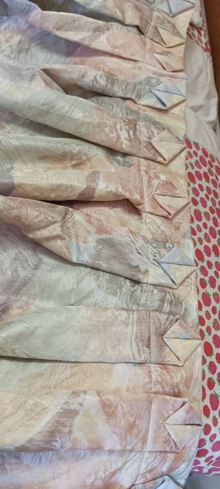 Colcha edredón y cortinas