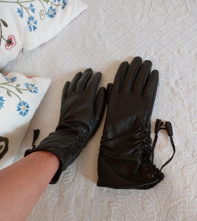 Pack guantes piel y gorro marrón oscuro