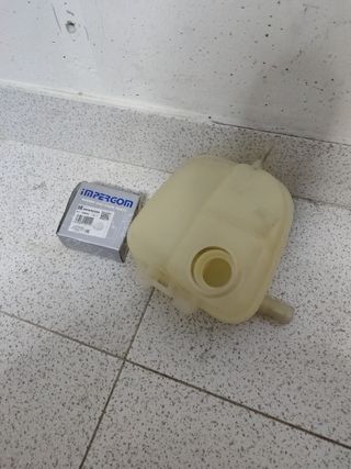 Vaso de expansión Opel Astra + tapon