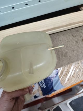 Vaso de expansión Opel Astra + tapon
